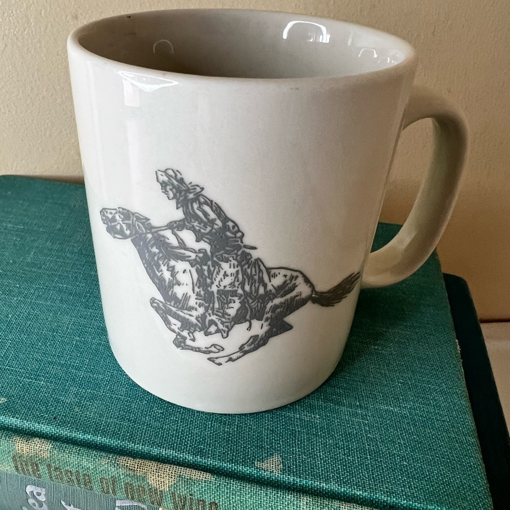Vintage Marlboro Cowboy Bronco Western Coffee Mug collectors merchandise.